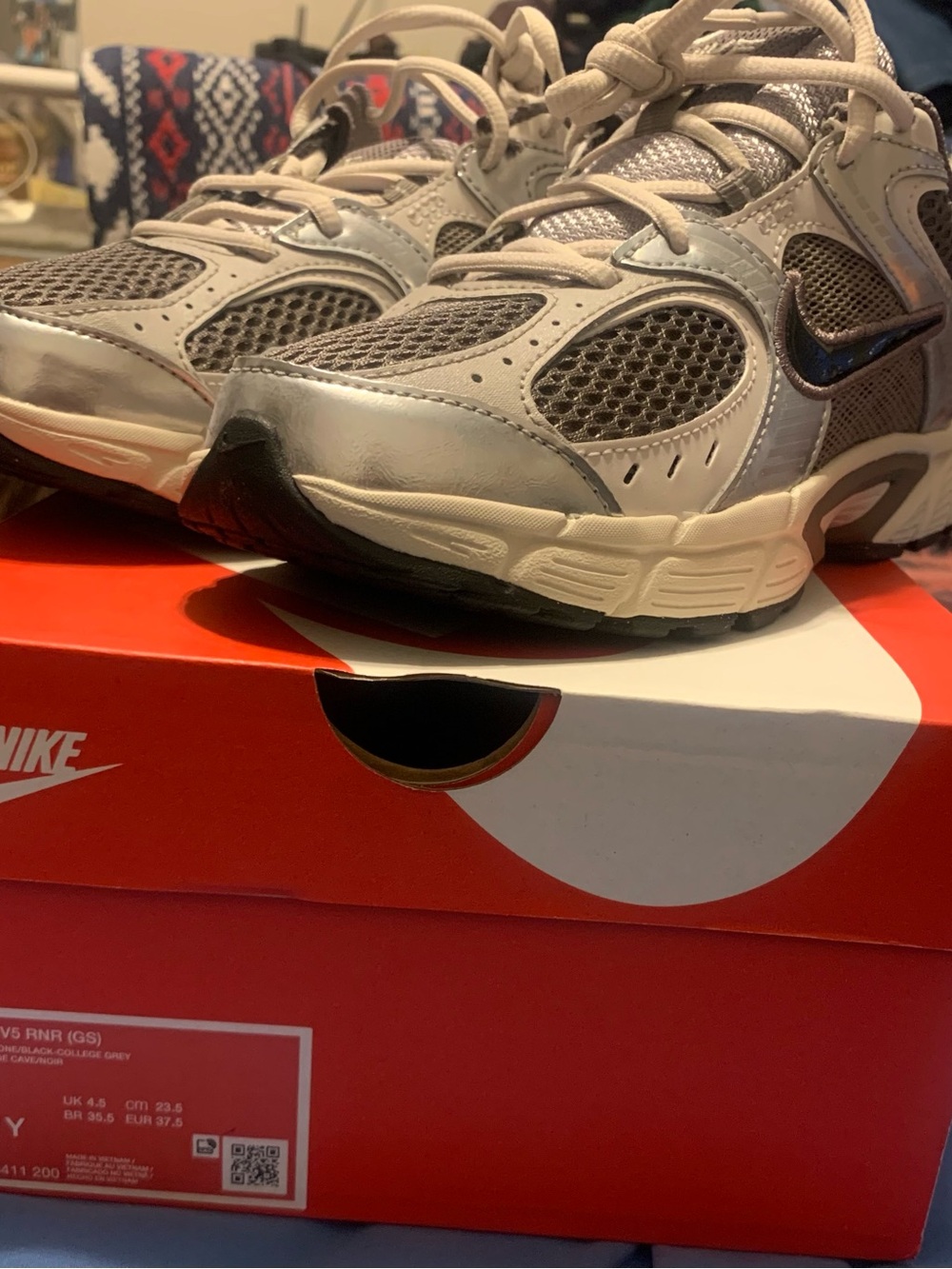 Nike V5 RNR - Picture 6 of 9